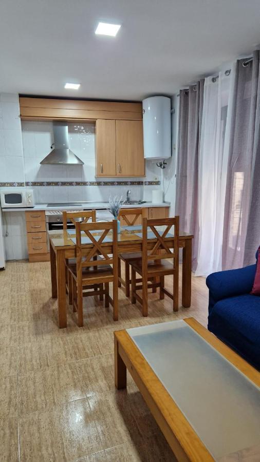 Apartamento Baeza Cozar 1 Appartement Buitenkant foto